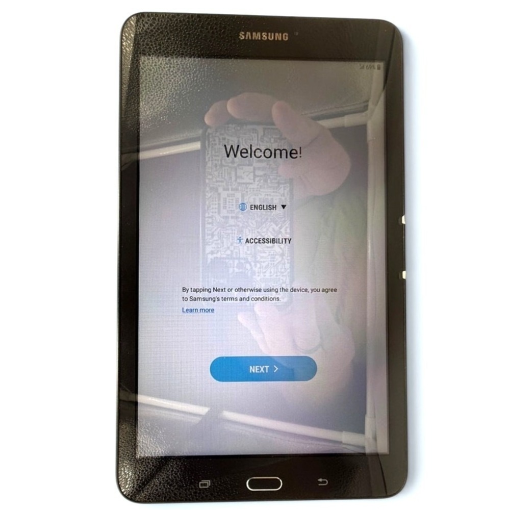 Samsung Galaxy Tab E 16GB, Wi-Fi + 4G (Unlocked) Verizon 8in - Black